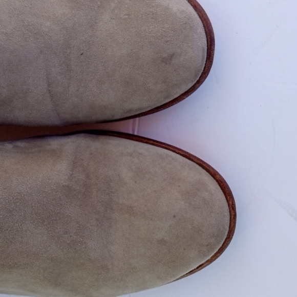 Vince Camuto  Suede Ankle Booties, US 9, Tan, Pre-owned - Picture 8 of 13